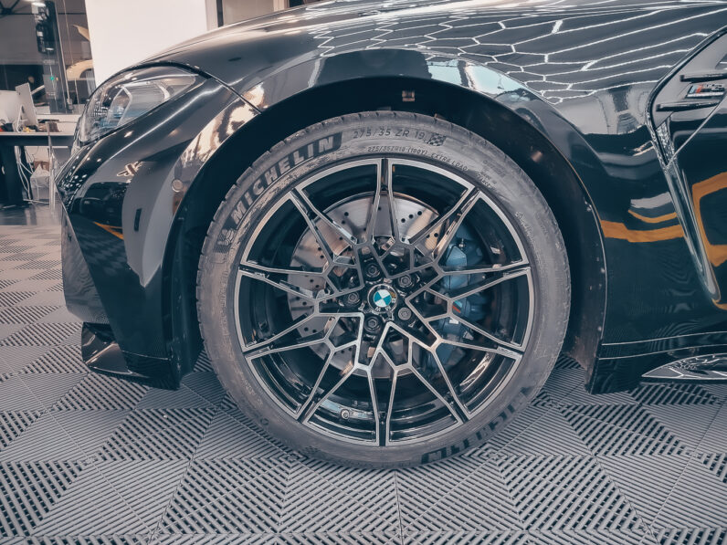 								BMW M3 COMPETITION full									