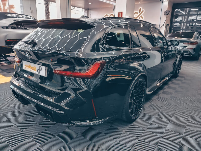 								BMW M3 COMPETITION full									