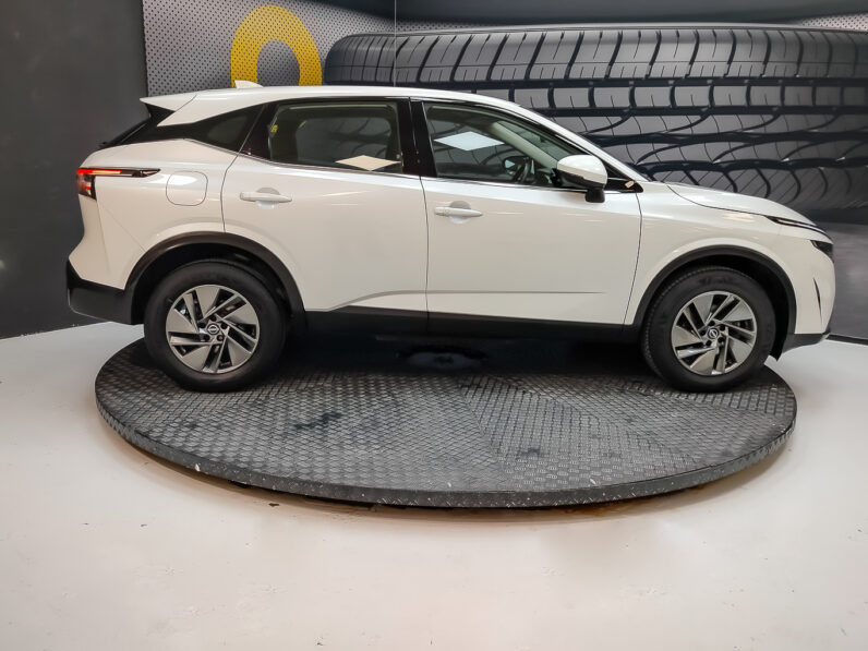 								Nissan Qashqai full									