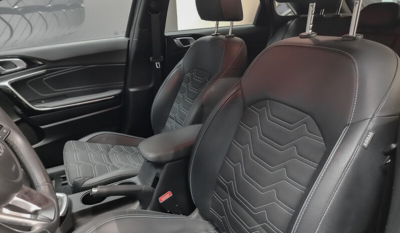 								Kia Ceed full									