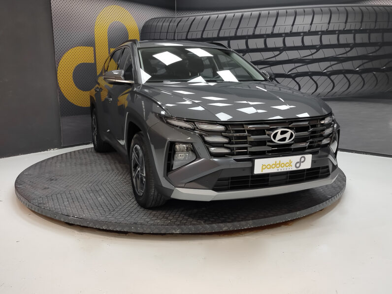 								Hyundai Tucson full									