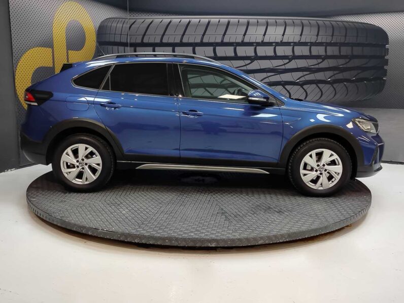 
								Volkswagen Taigo full									