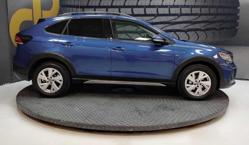 
								Volkswagen Taigo full									