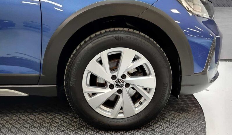 
								Volkswagen Taigo full									