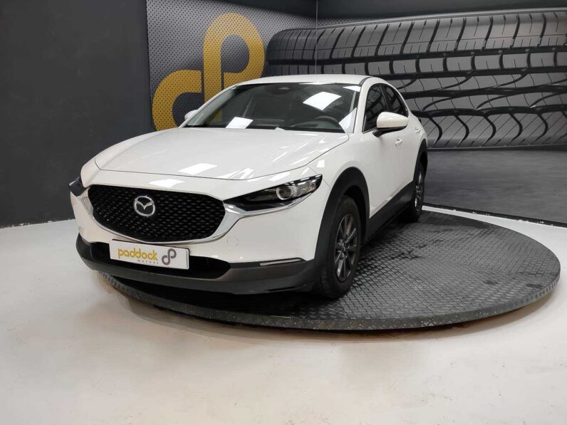 
								Mazda CX-30 full									