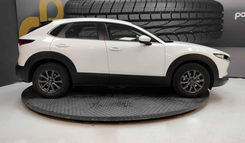 
								Mazda CX-30 full									
