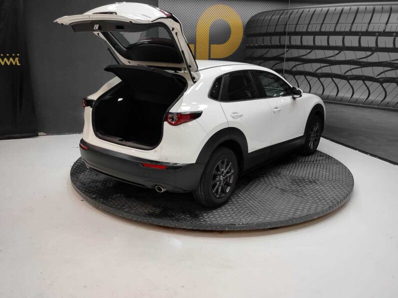 
								Mazda CX-30 full									