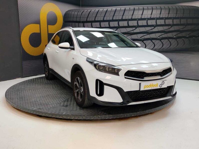 
								Kia XCeed full									
