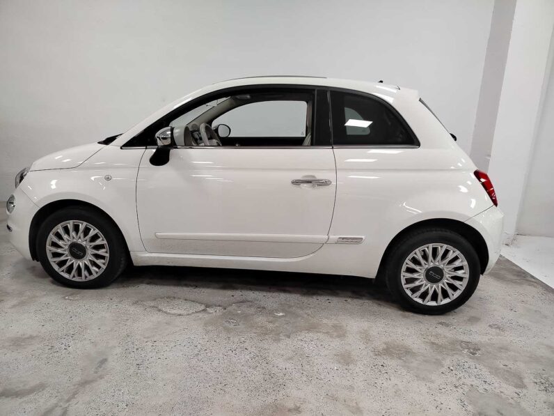 
								Fiat 500 full									