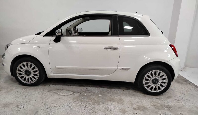 
								Fiat 500 full									