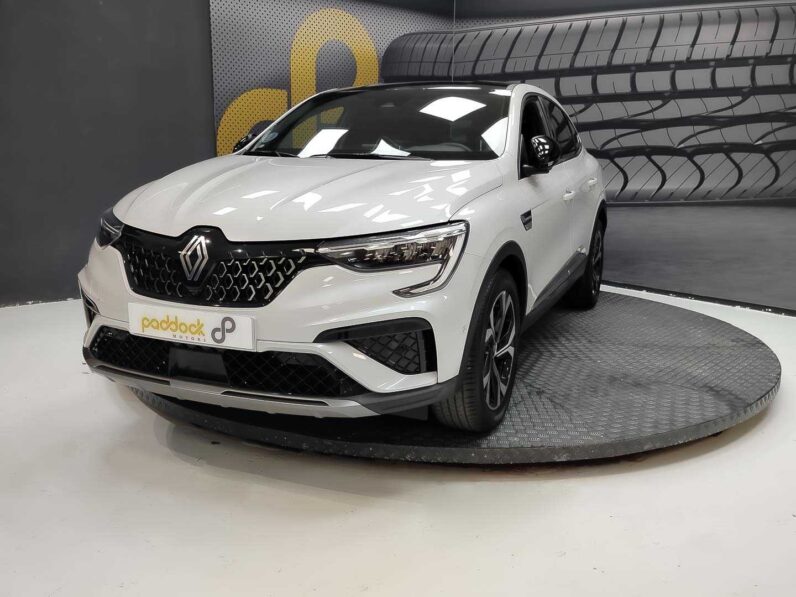 
								renault Arkana full									