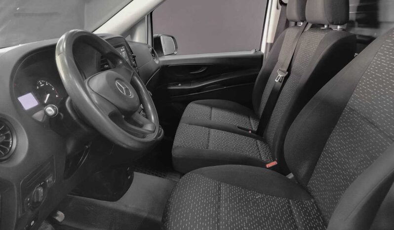 
								MercedesBenz Vito full									