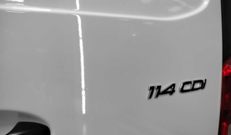 
								MercedesBenz Vito full									