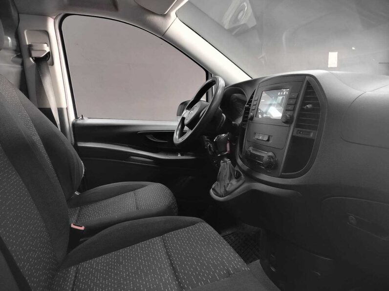 
								MercedesBenz Vito full									