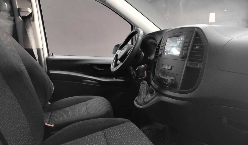 
								MercedesBenz Vito full									