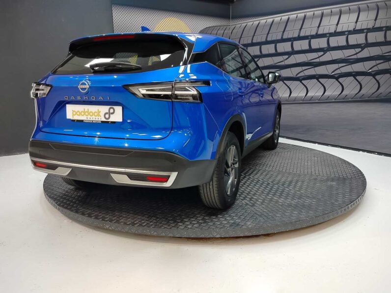 
								Nissan Qashqai full									