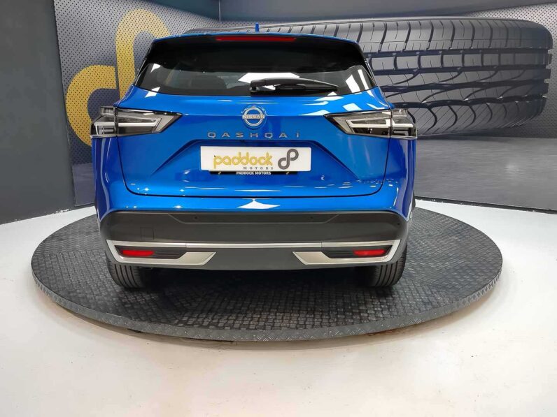 
								Nissan Qashqai full									