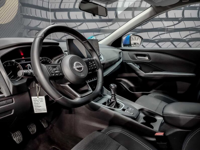 
								Nissan Qashqai full									