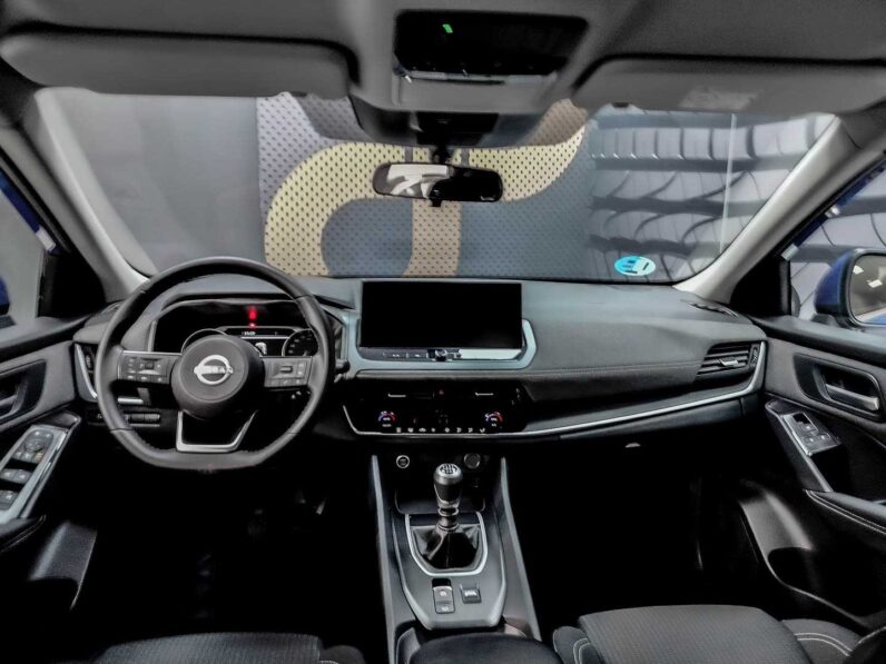 
								Nissan Qashqai full									