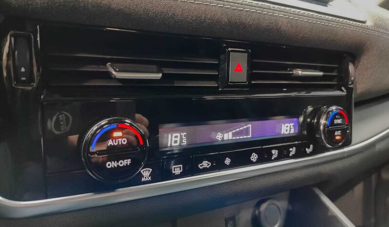 
								Nissan Qashqai full									