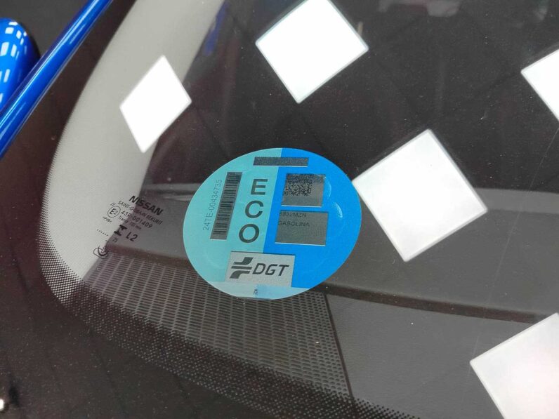 
								Nissan Qashqai full									