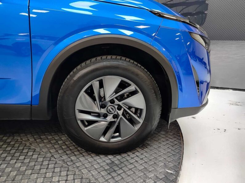 
								Nissan Qashqai full									