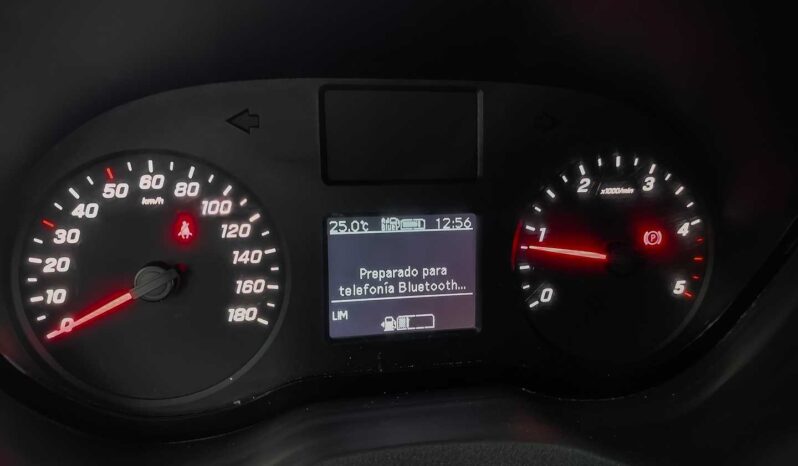 
								MercedesBenz Sprinter full									