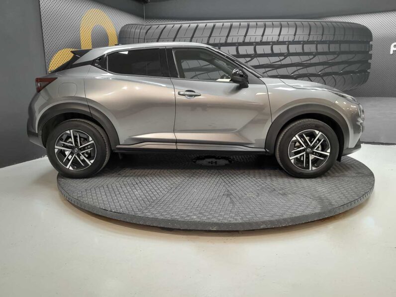 
								Nissan Juke full									