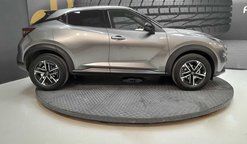 
								Nissan Juke full									