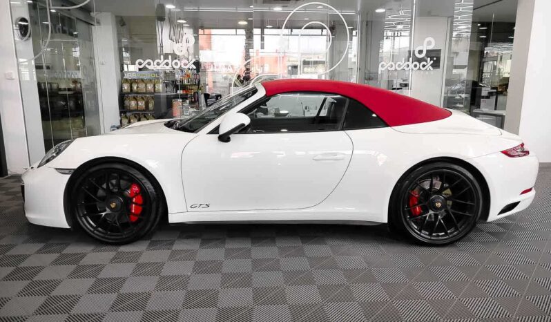 
								Porsche 911 full									
