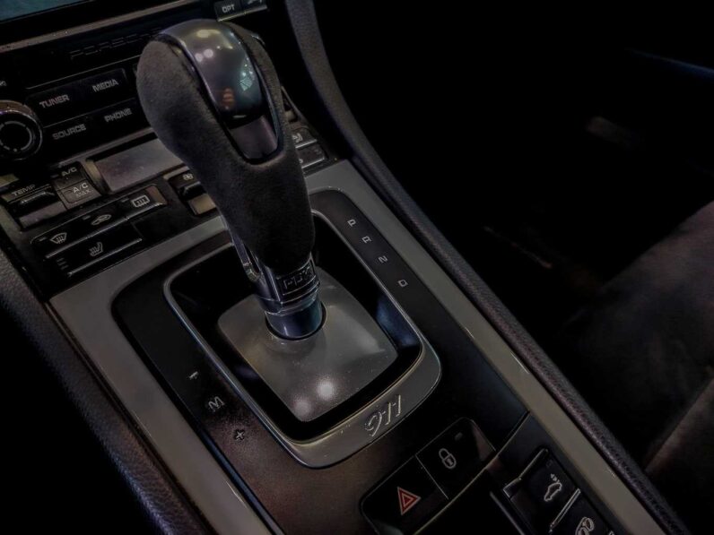 
								Porsche 911 full									