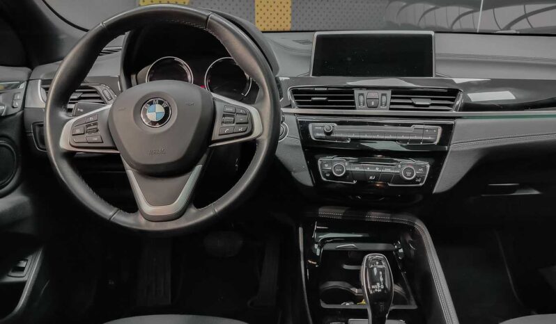 
								BMW X2 full									