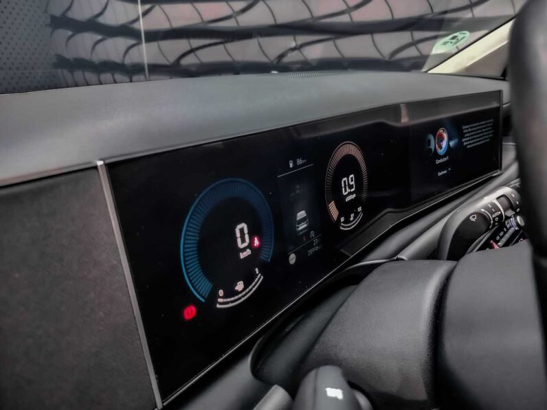 
								Hyundai Tucson full									