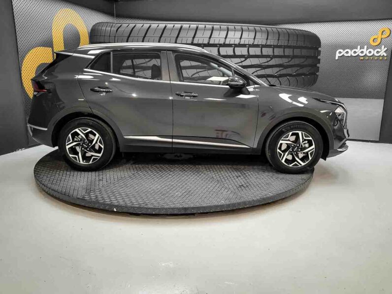 
								Kia Sportage full									