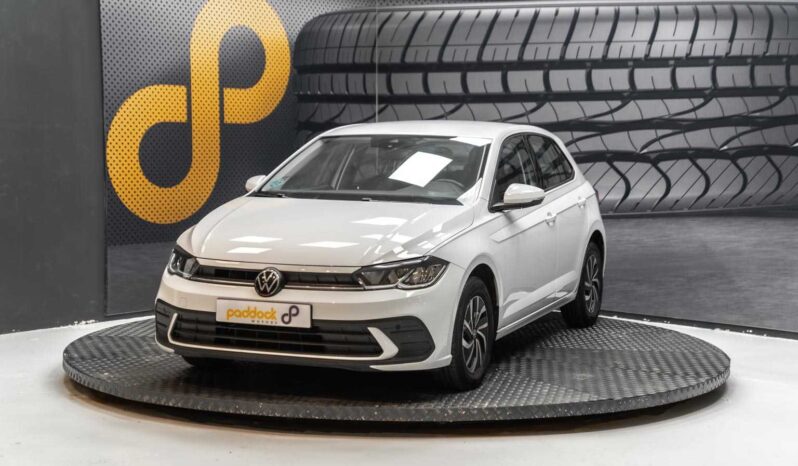 
								Volkswagen Polo full									