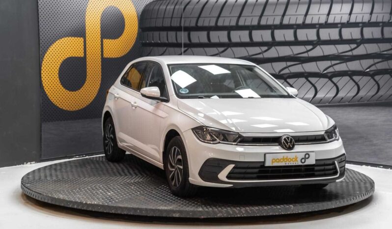 
								Volkswagen Polo full									