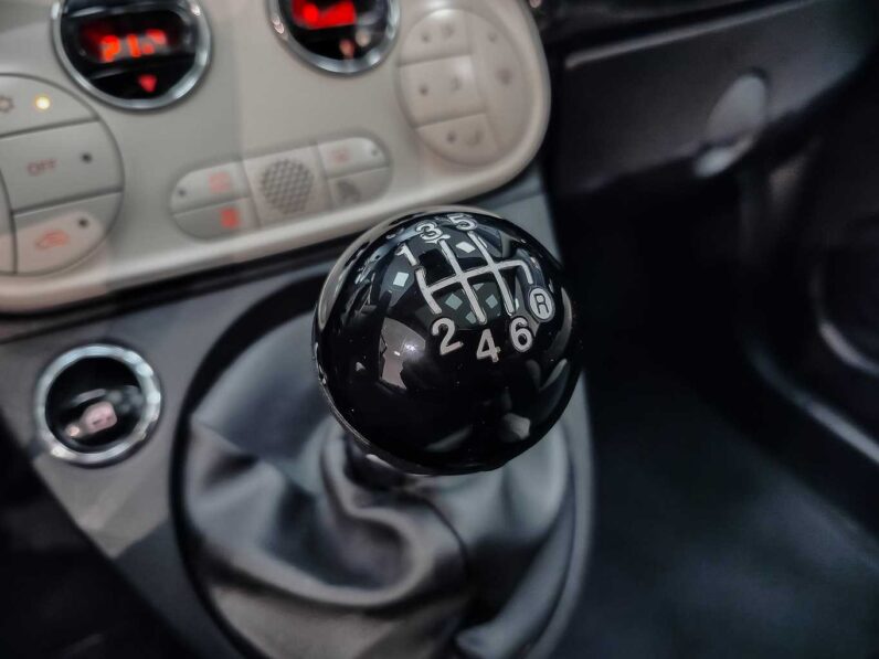 
								Fiat 500 full									