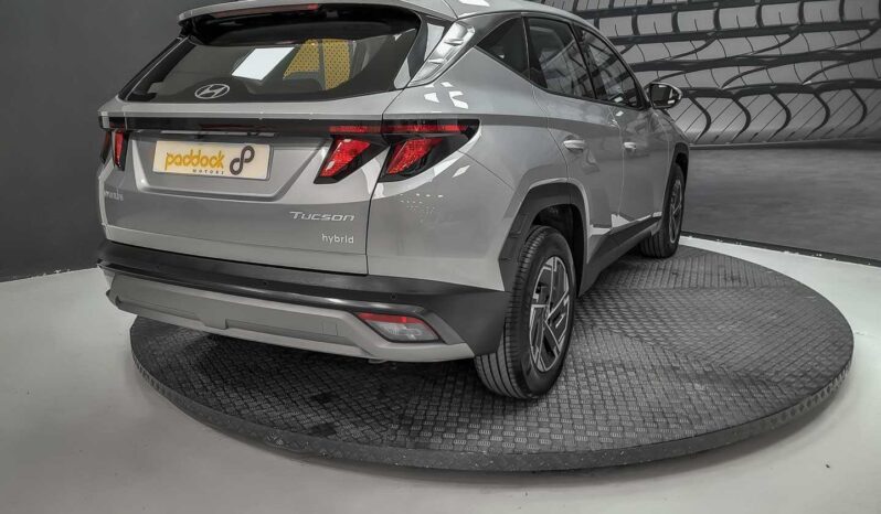 
								Hyundai Tucson full									
