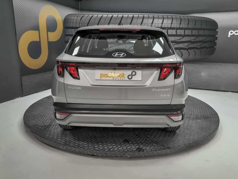 
								Hyundai Tucson full									