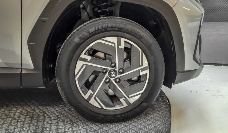 
								Hyundai Tucson full									