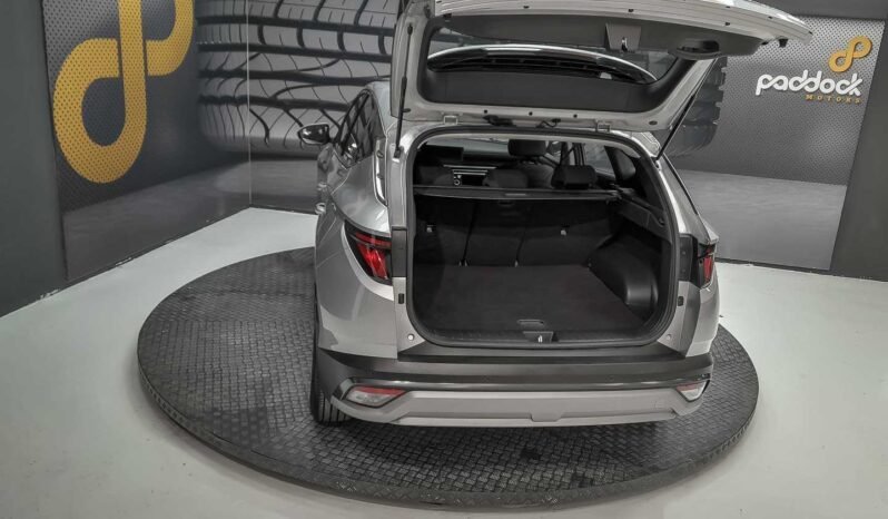 
								Hyundai Tucson full									