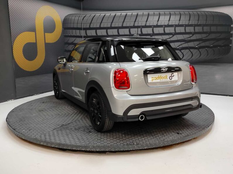
								Mini Cooper full									