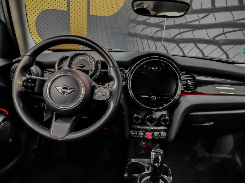 
								Mini Cooper full									