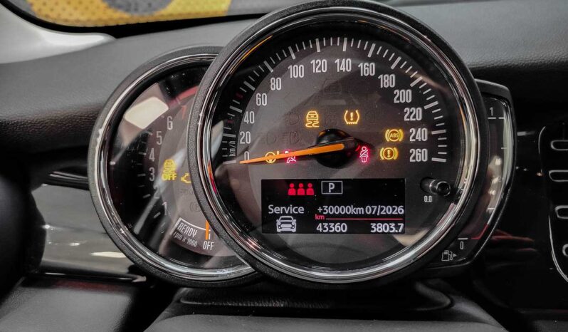 
								Mini Cooper full									