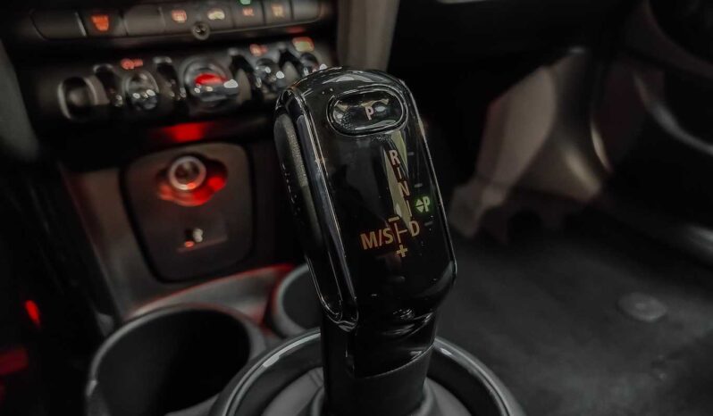
								Mini Cooper full									