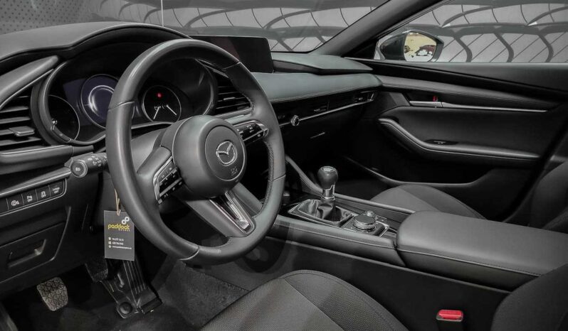 
								Mazda Mazda3 full									