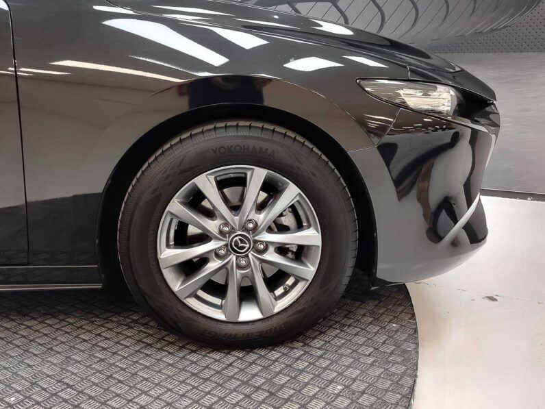 
								Mazda Mazda3 full									