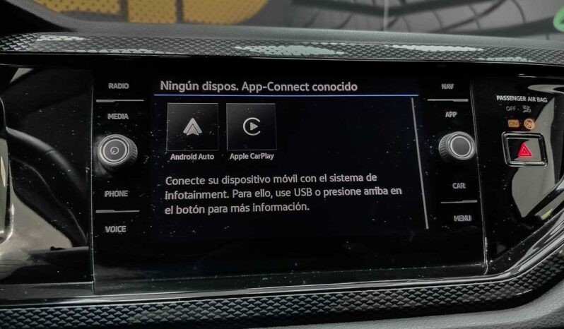 
								Volkswagen Taigo full									