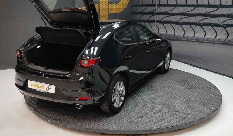 
								Mazda Mazda3 full									
