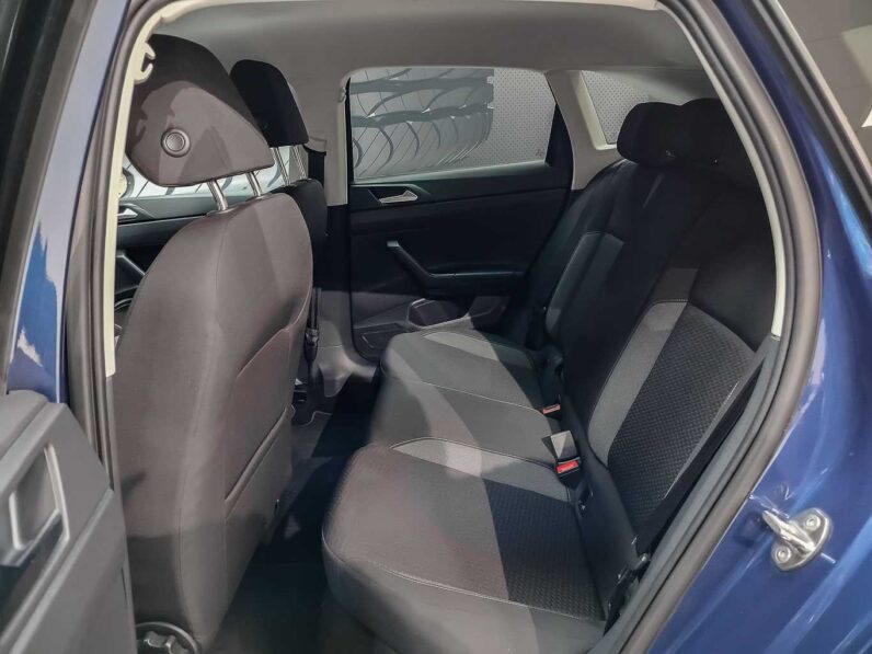 
								Volkswagen Taigo full									
